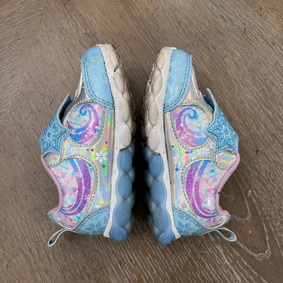 Frozen Light Up Sneakers - Picture 5 of 8